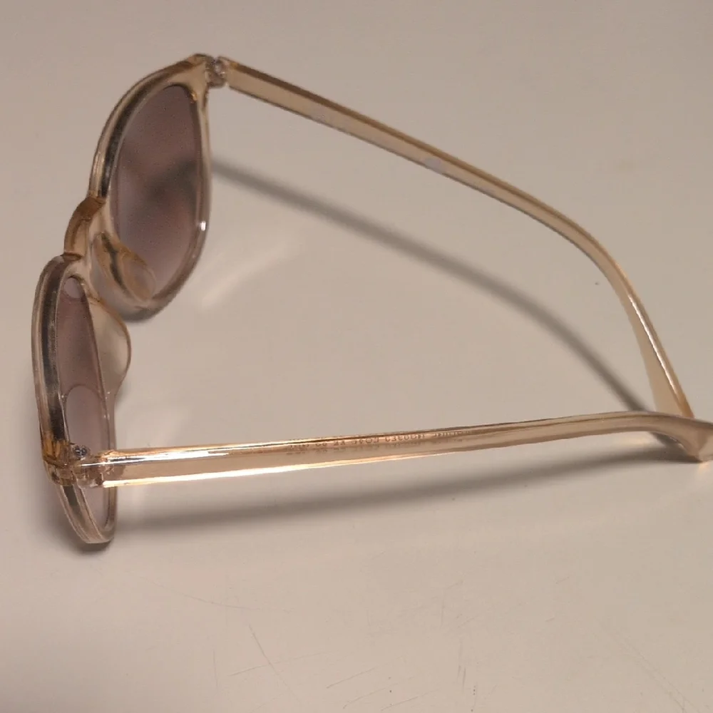 Stylish Translucent‎ Tan Sunglasses with Brown Lenses